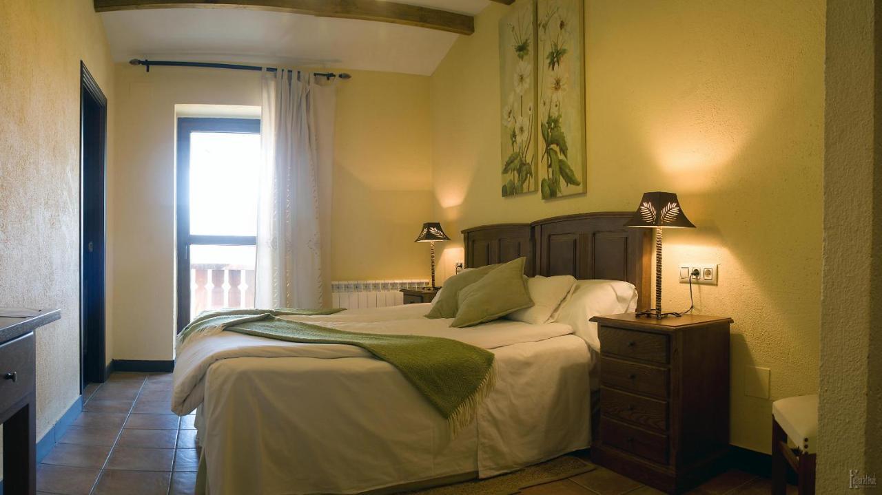 Hospederia El Pico Del Fraile Guest House Cobreros Exterior photo